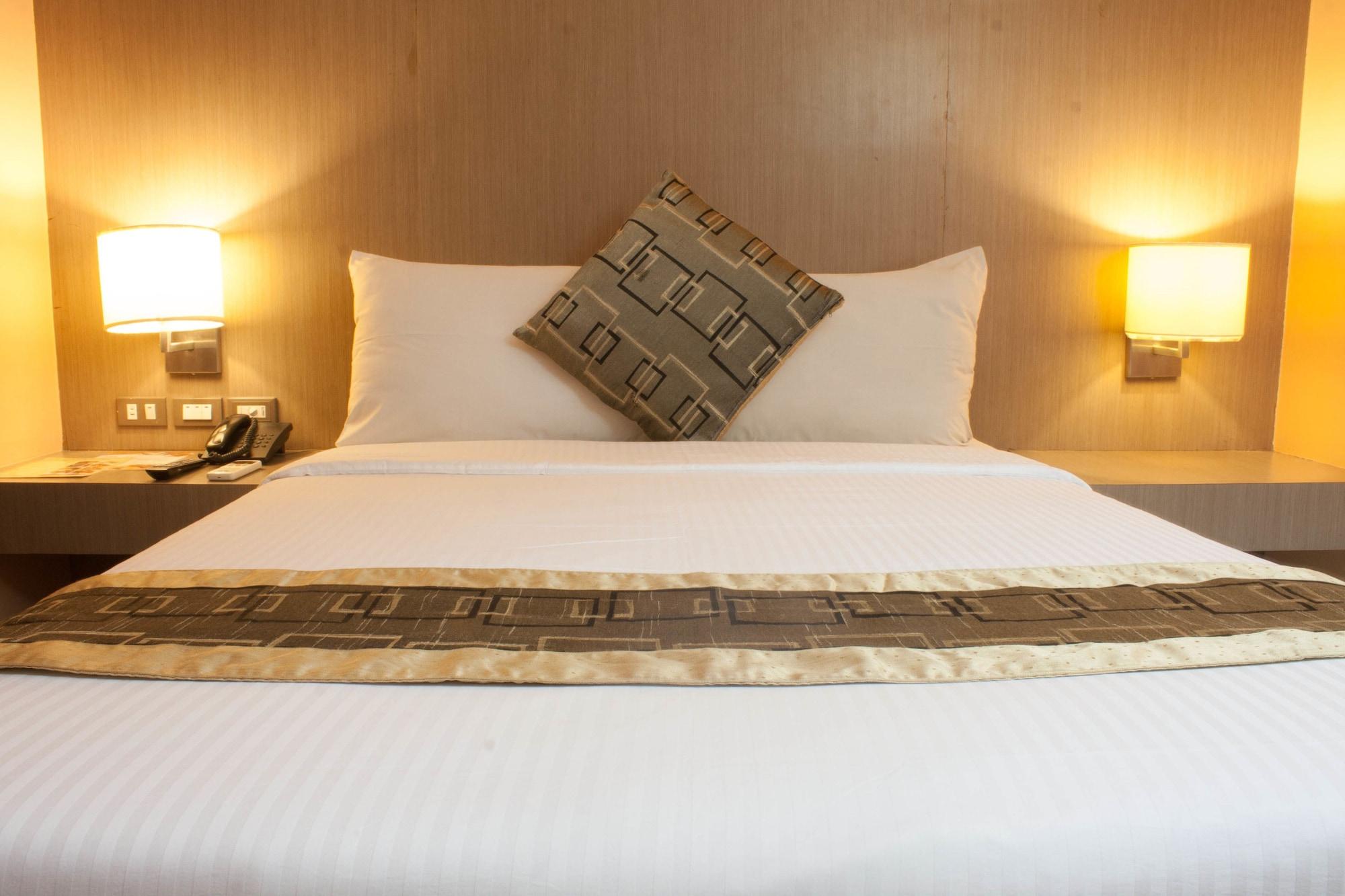 Manila Grand Opera Hotel Экстерьер фото