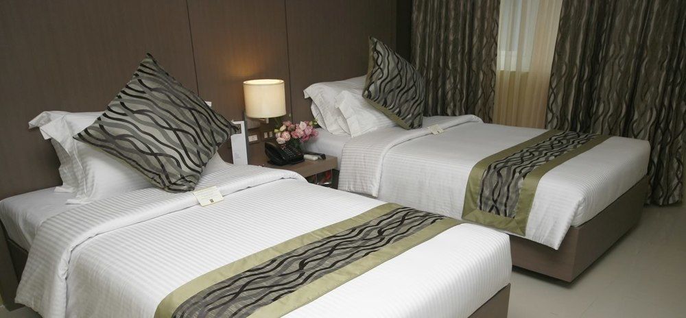 Manila Grand Opera Hotel Экстерьер фото